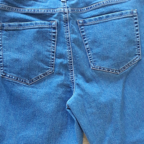 Charter Club Jeans Size 8 - Picture 3 of 6